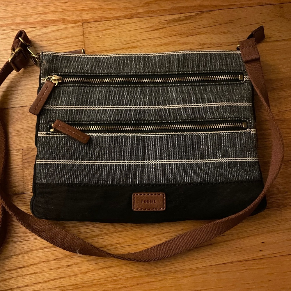 Fossil crossbody bag